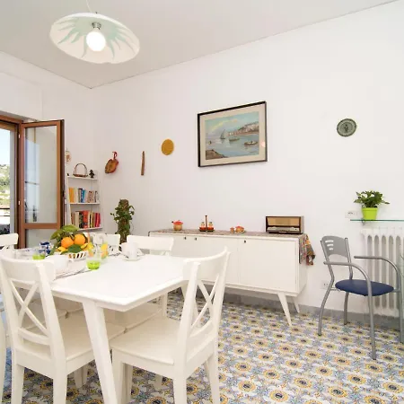 Floor By Interhome Apartamento Península Sorrentina